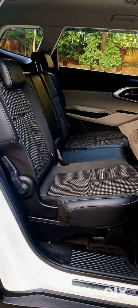 Kia Carens 1.5 Prestige 7 Str, 2023, Petrol