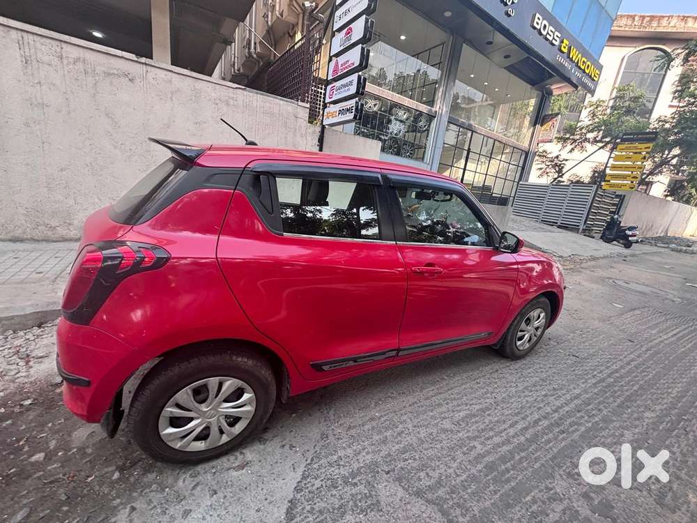 Maruti Suzuki Swift Vxi + Manual, 2019, Petrol