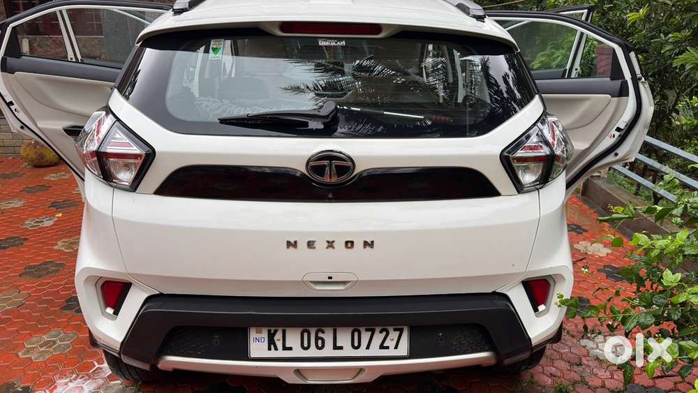 Tata Nexon Petrol 2023