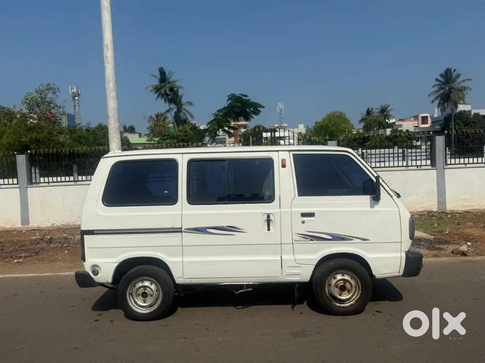 Maruti Suzuki Omni 2012 Petrol