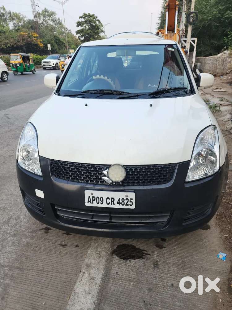 Maruti Suzuki Swift Dzire 2013 Diesel Manual