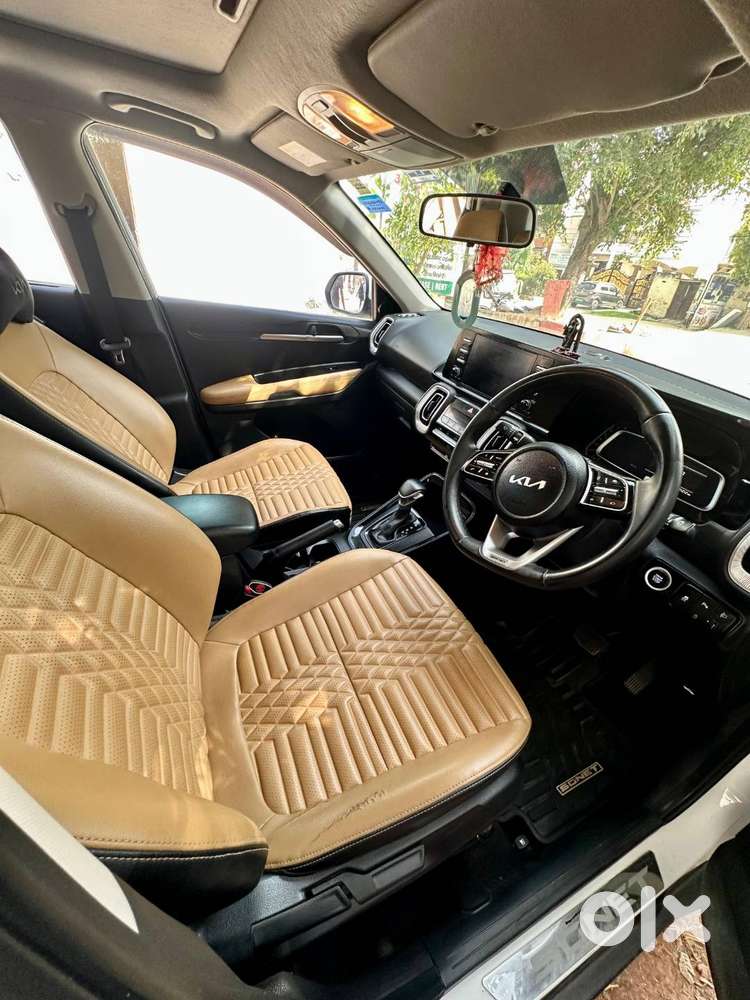 Kia Sonet 2024 Petrol One-owner