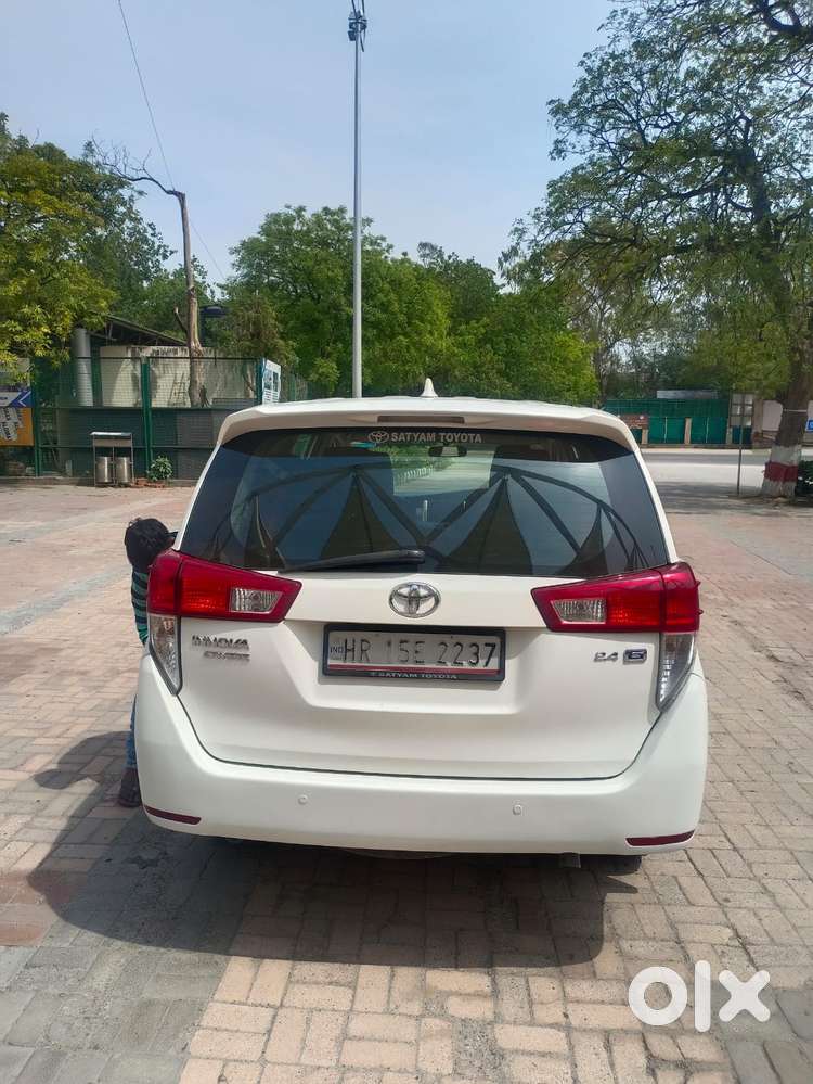 Toyota Innova Crysta 2.4 G Mt, 2019, Diesel