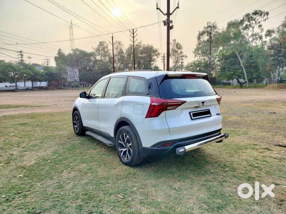 Mahindra Xuv700 2.2 Mx Diesel Mt 5 Str, 2024, Diesel