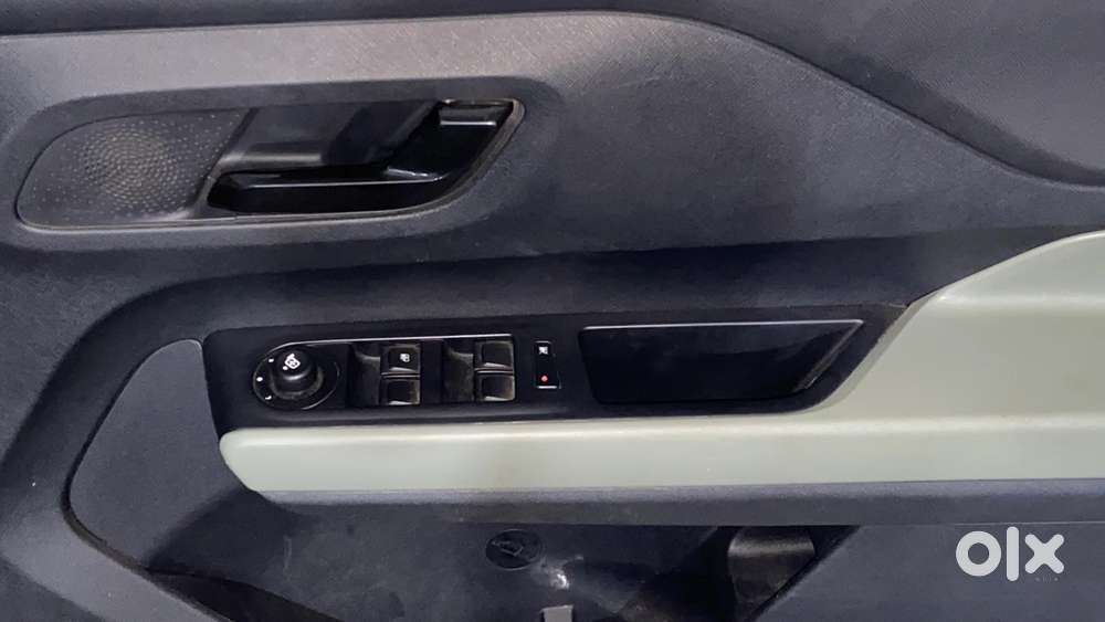 Tata Punch Camo Adventure Mt, 2022, Petrol