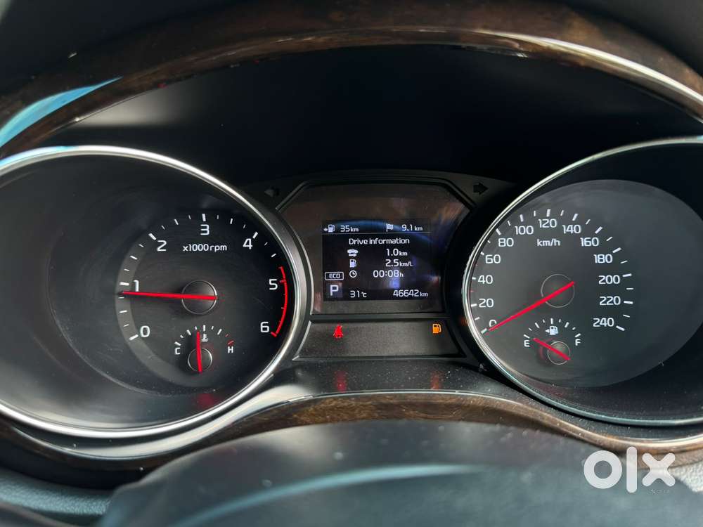 Kia Carnival Limousine Plus 7 Str, 2023, Diesel