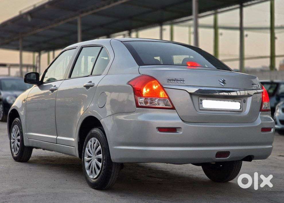Maruti Suzuki Dzire 1.2 Vxi, 2011, Petrol