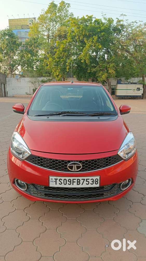 Tata Tiago 1.2 Revotron Xza, 2018, Petrol