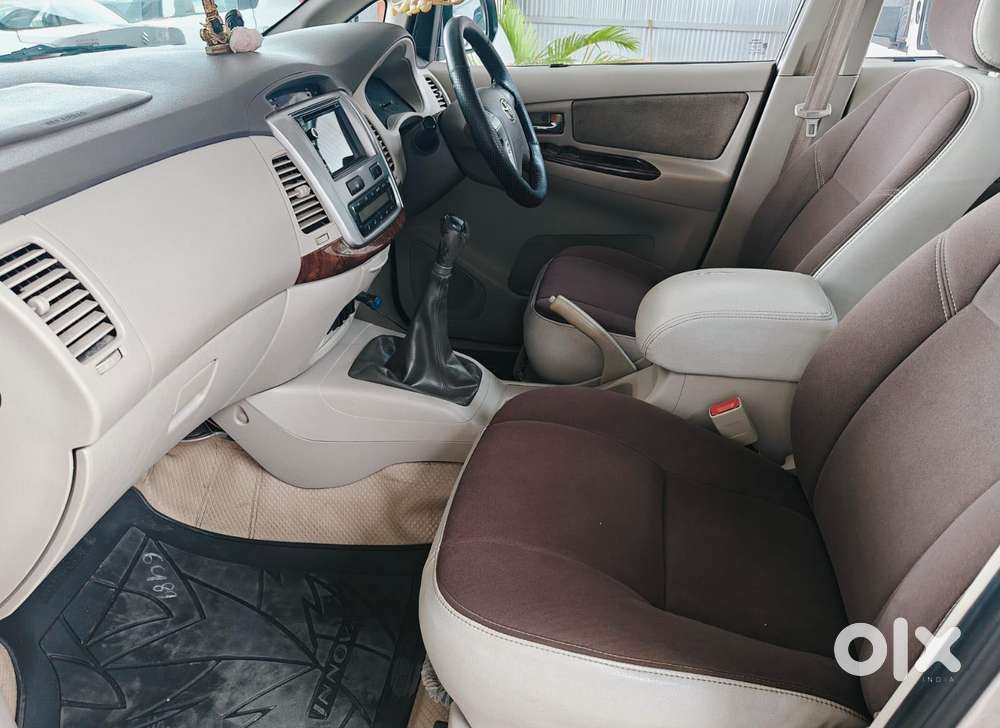Toyota Innova 2.5 V 7 Str, 2013, Diesel