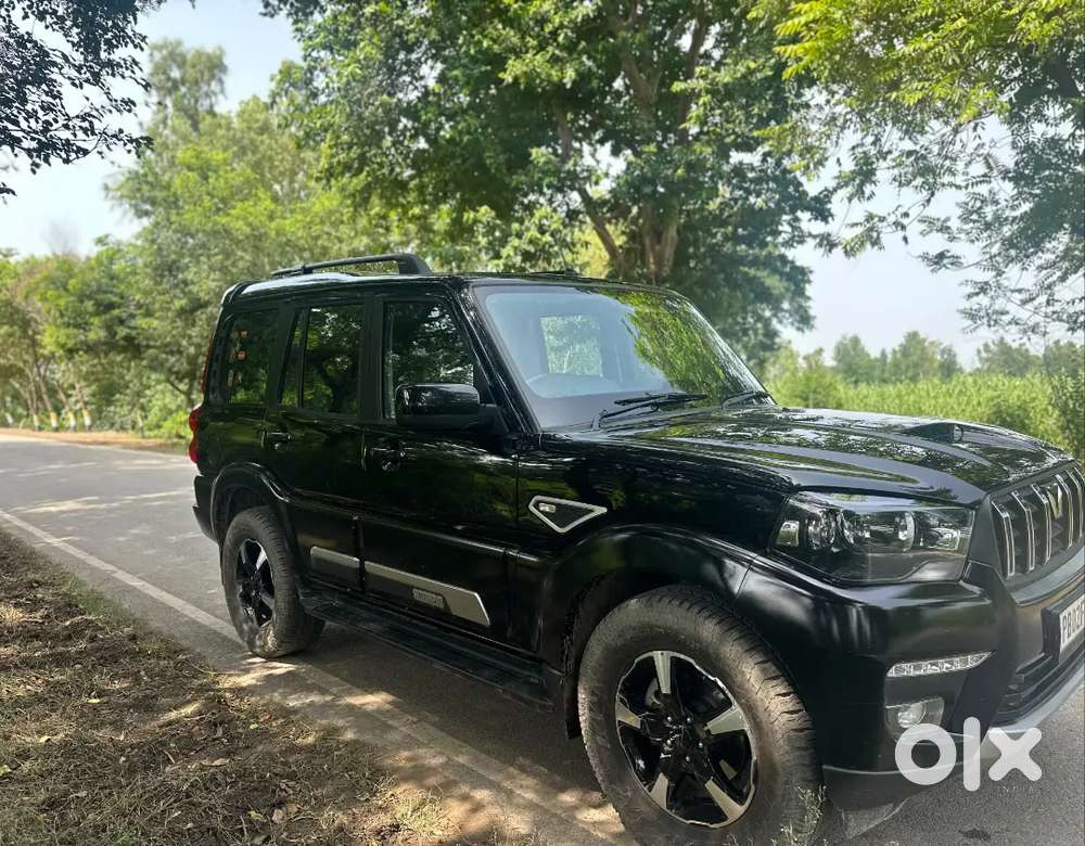 Mahindra Scorpio Classic 2026 Diesel Manual