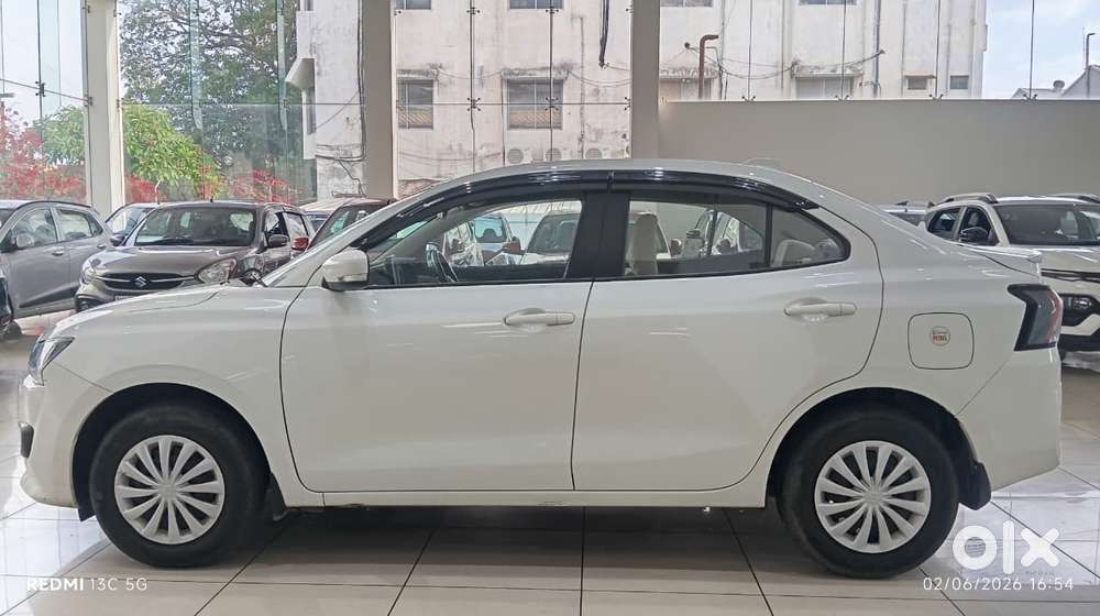 Maruti Suzuki Swift Dzire Vxi At Optional, 2025, Petrol