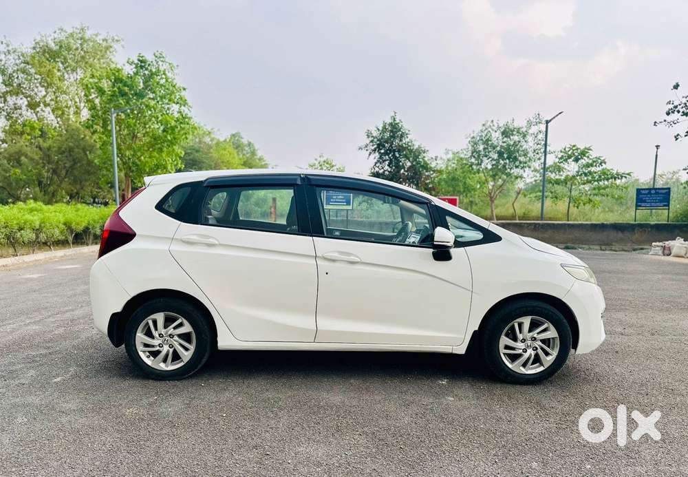 Honda Jazz V Cvt, 2015, Petrol