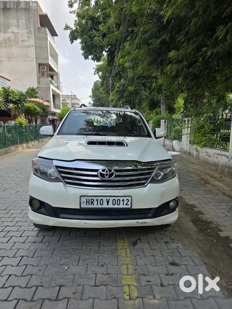 Toyota Fortuner 3.0 2013