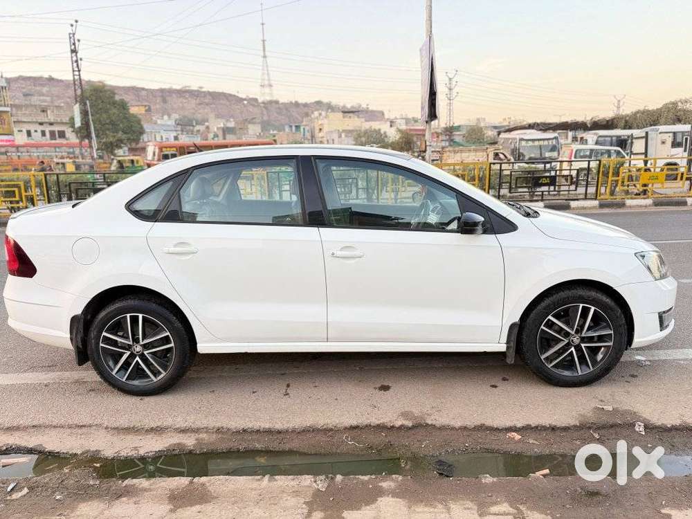 Skoda Rapid [2016-2020] 1.5 Tdi Style Plus, 2017, Diesel