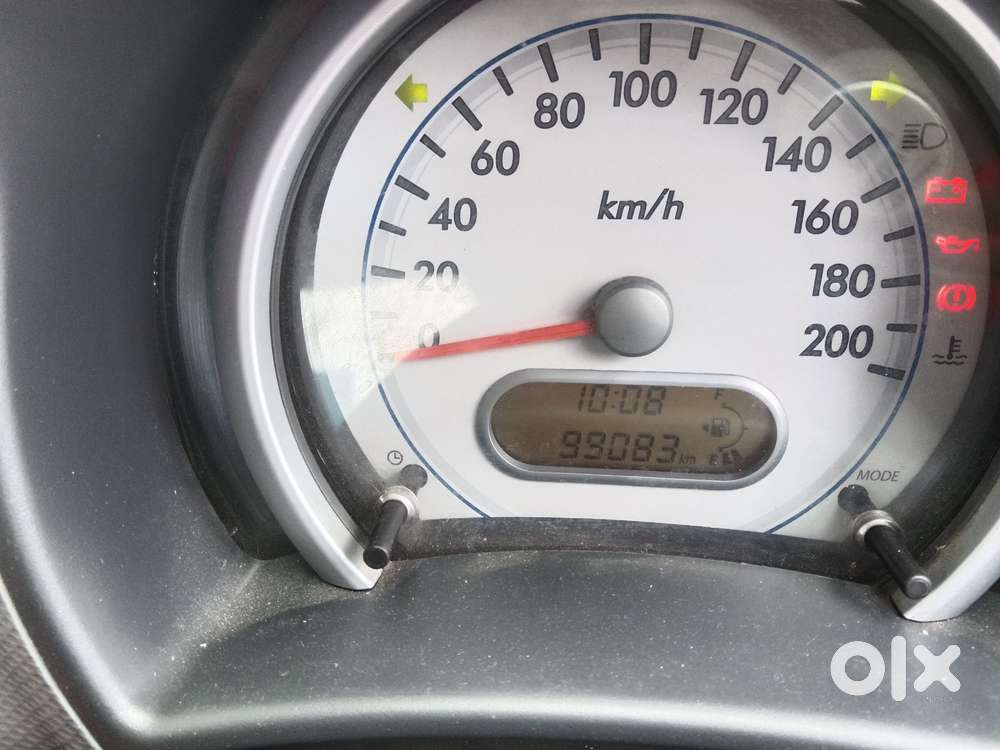 Maruti Suzuki Ritz Lxi, 2011, Petrol