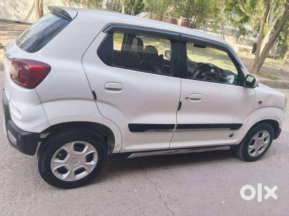 Maruti Suzuki S-presso Vxi At, 2020, Petrol
