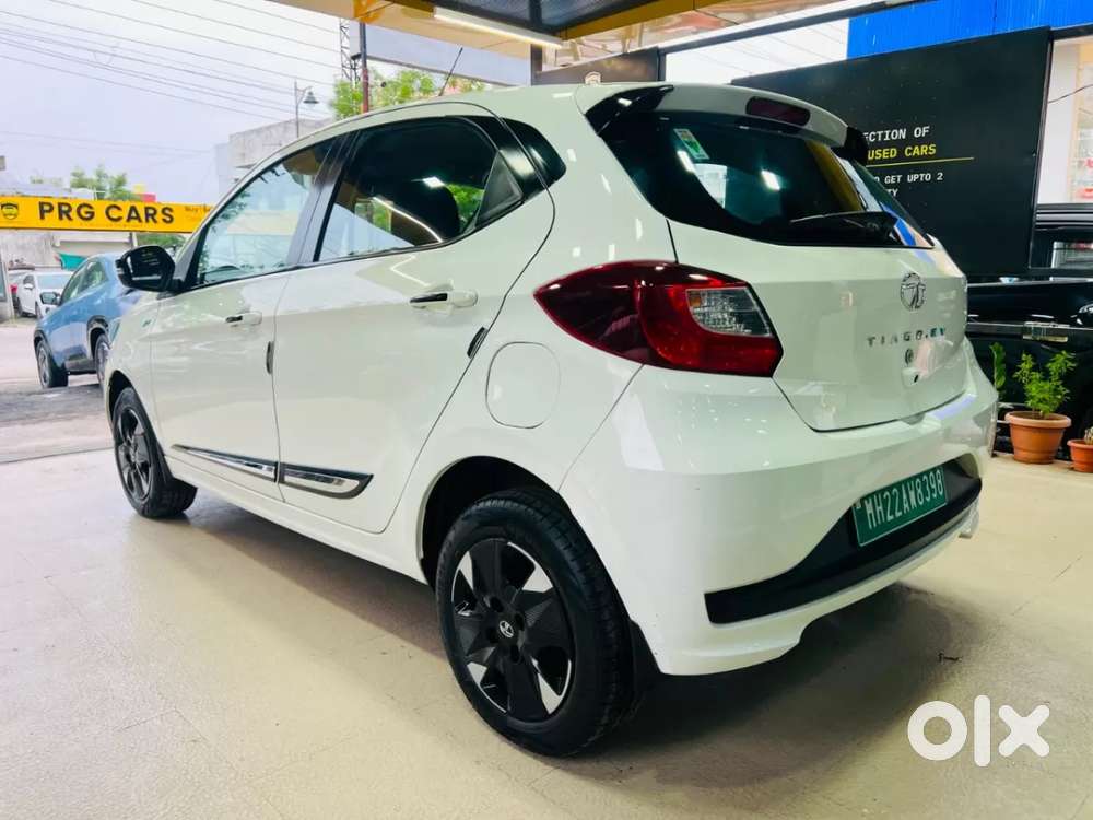 Tata Tiago Xza, 2018, Petrol