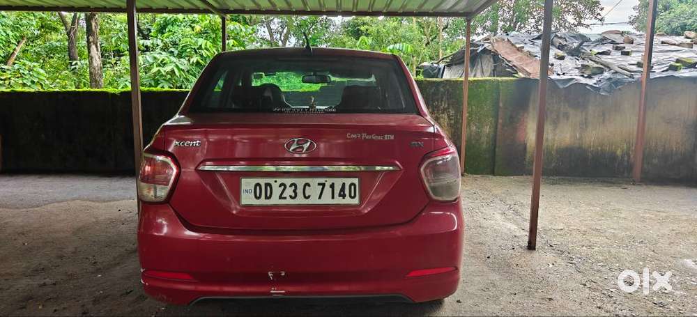 Hyundai Xcent 2016 Car