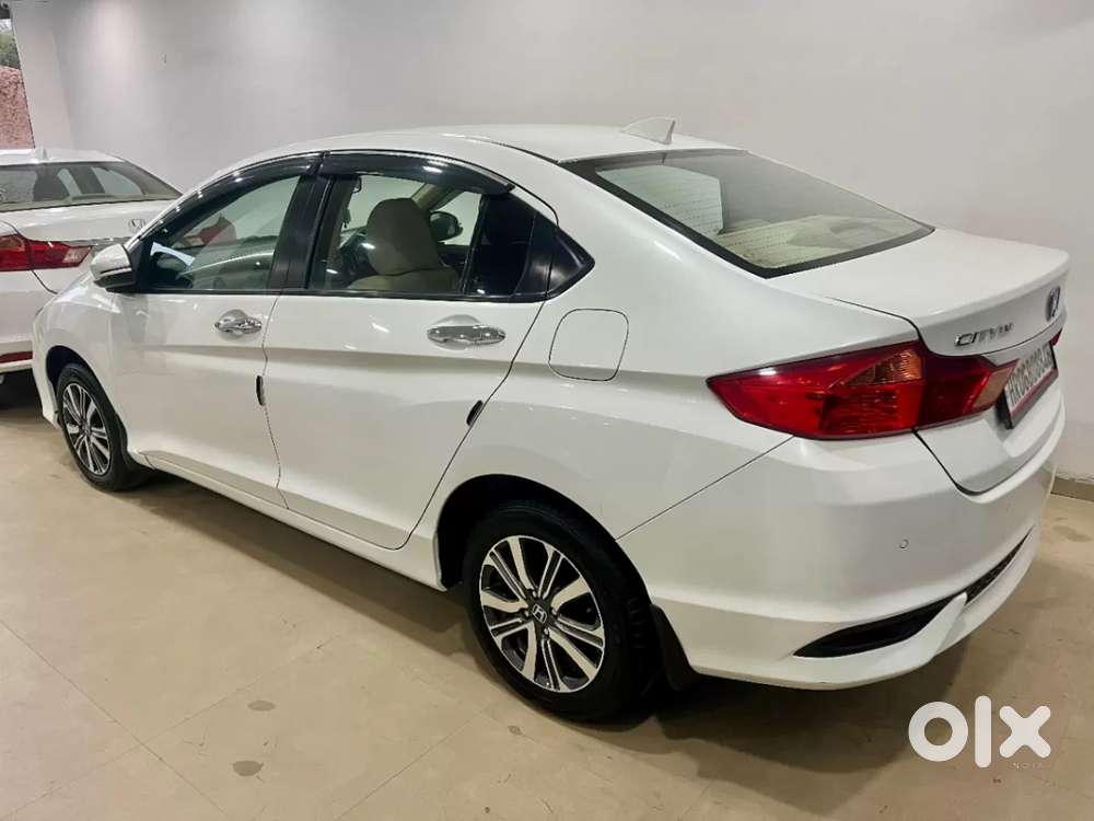 Honda City V Mt, 2020, Petrol