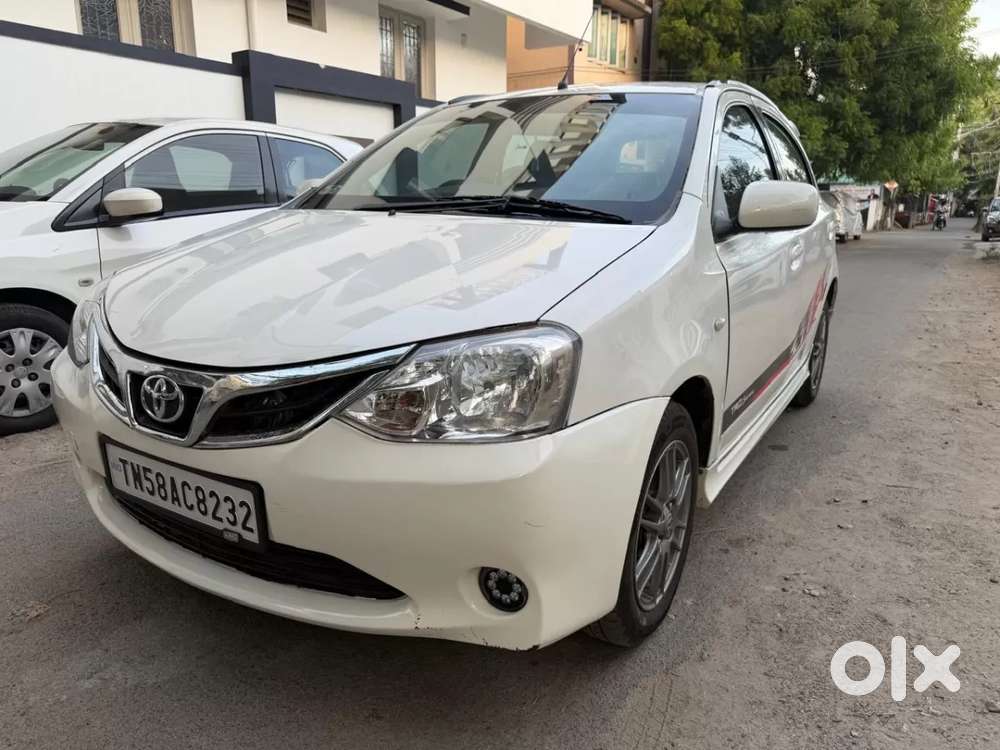 Toyota Etios Liva, 2012, Petrol