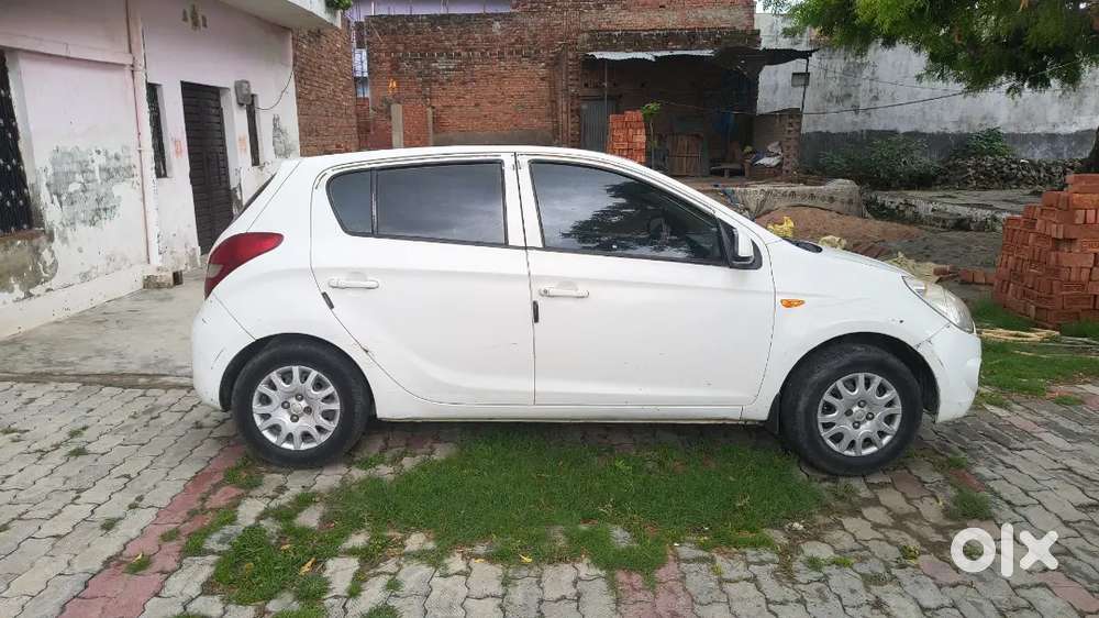 Hyundai I20 Sportz 2010