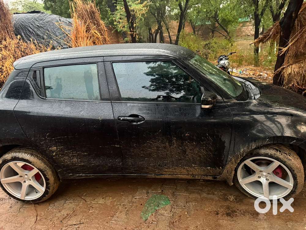 Maruti Suzuki Swift 2023 Cng & Hybrids 90000 Km Driven
