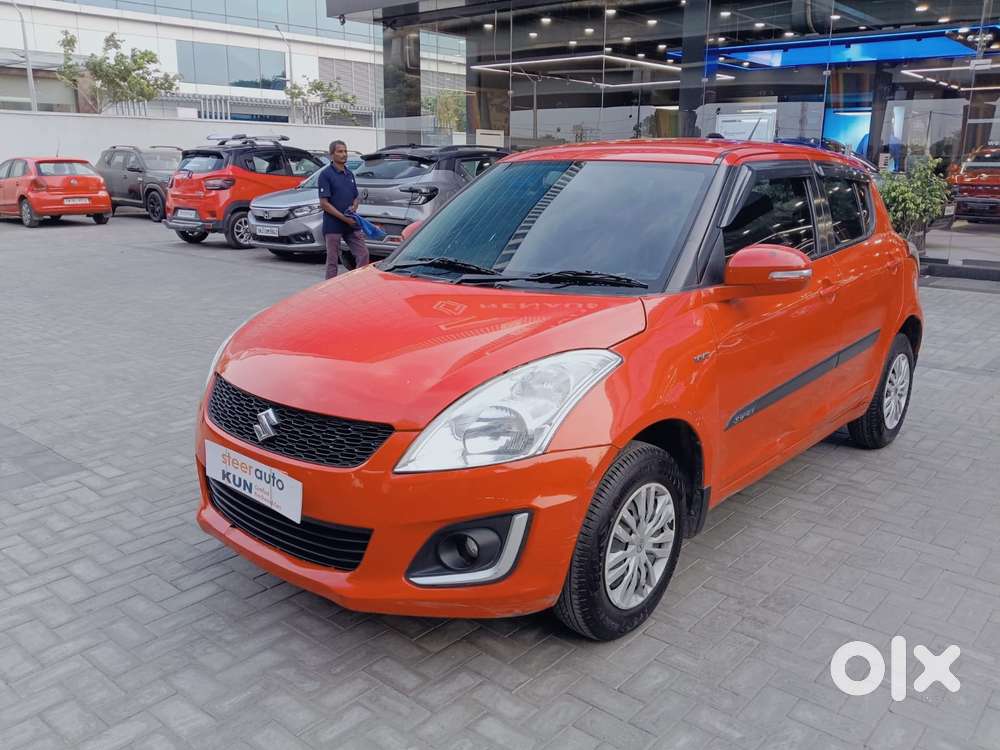 Maruti Suzuki Swift Vxi + Manual, 2017, Petrol