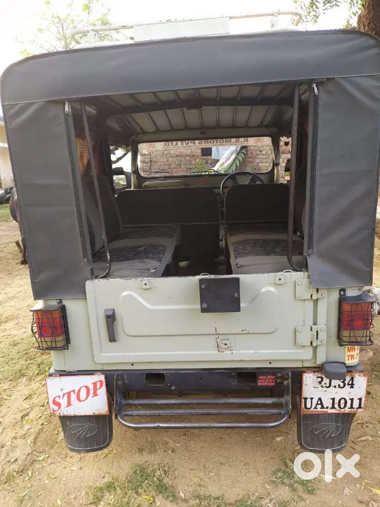 Mahindra Jeep Cj 2000