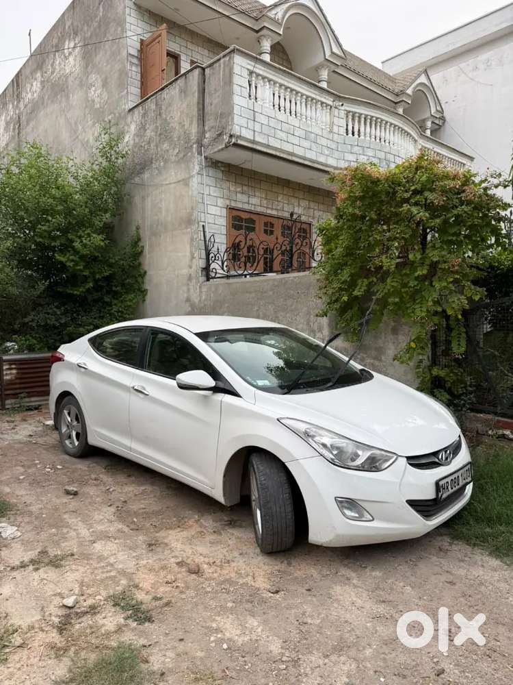 Hyundai Elantra Crdi 2013