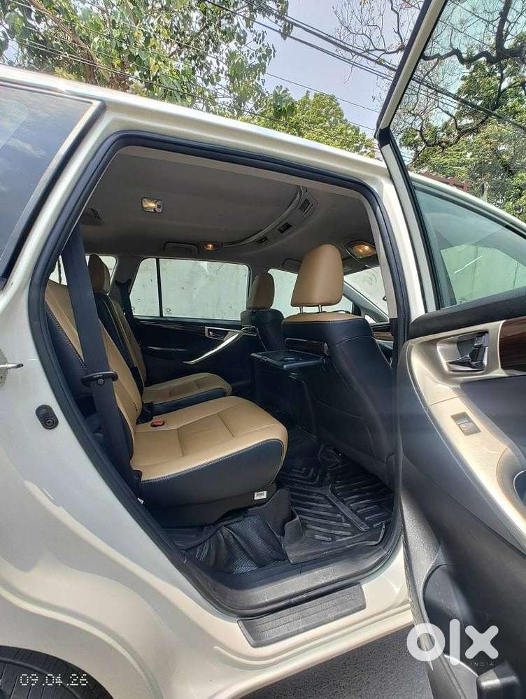 Toyota Innova Crysta 2.4 Z 7 Str, 2022, Diesel