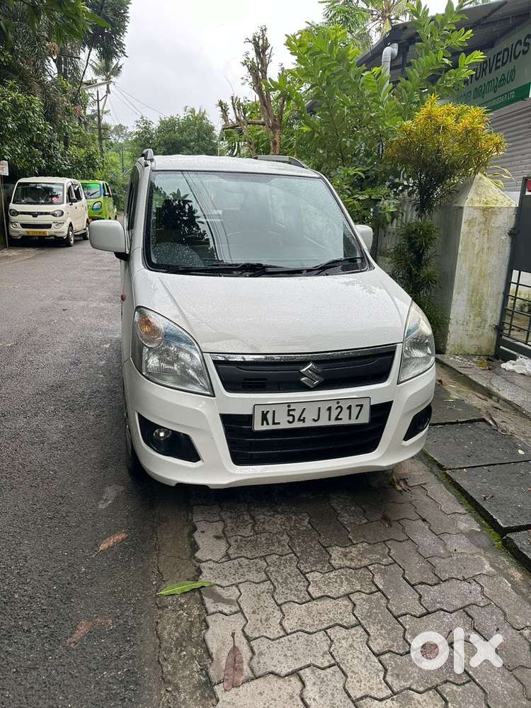 Automatic Maruti Suzuki Wagon R 2017 85000 Km Driven