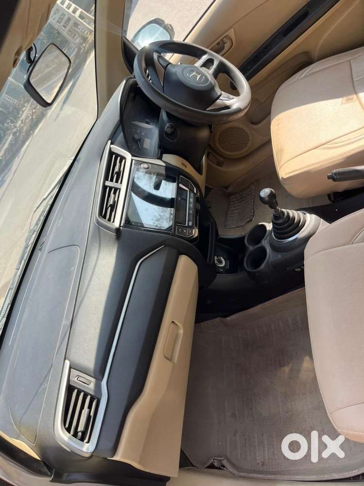 Leady Owner Honda Amaze 2016 Petrol 70000 Km Driven