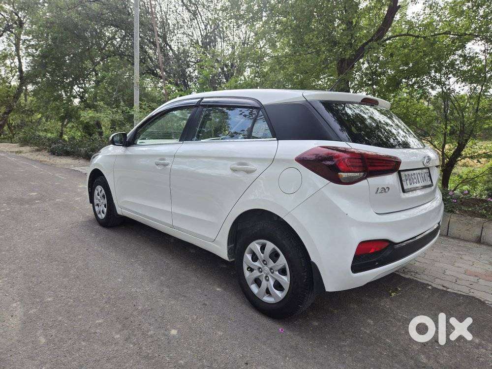 Hyundai Elite I20 Sportz (o) 1.2, 2018, Petrol