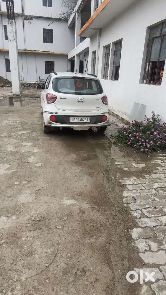 Hyundai Grand I10 2017 Diesel 65000 Km Driven