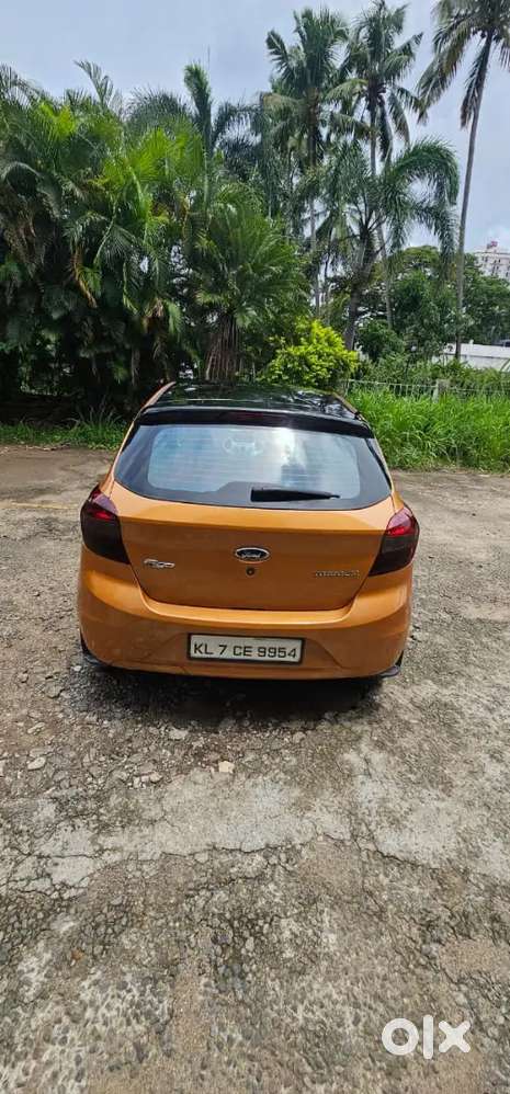 Ford Figo Titanium Plus 2015 Petrol 85000 Km Driven