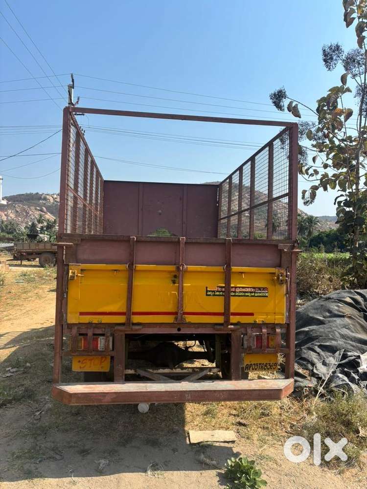 Ashok Leyland Stile 2012 Diesel