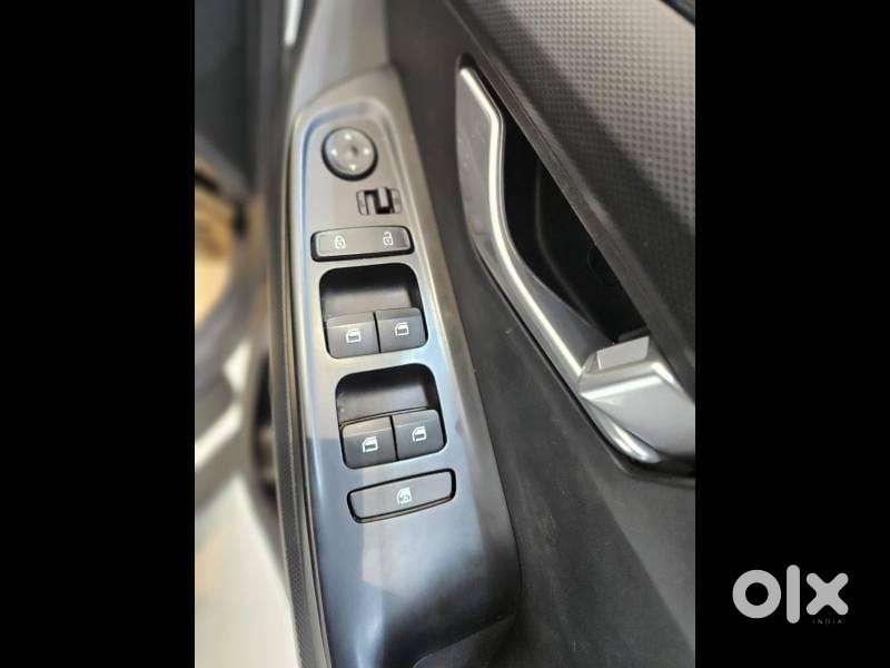 Hyundai Creta 1.5 S Plus Knight Diesel, 2022