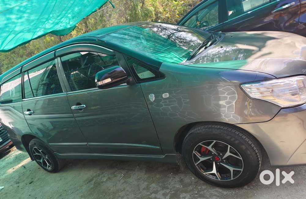 Toyota Innova 2.5 G (diesel) 7 Seater Bs Iv, 2014, Diesel