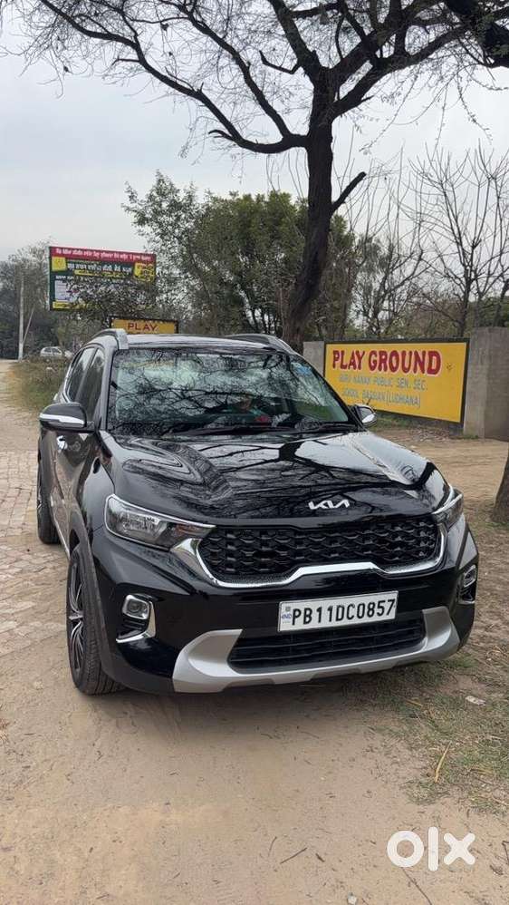 Kia Sonet 2022 2nd Owner Petrol Brand New Condition