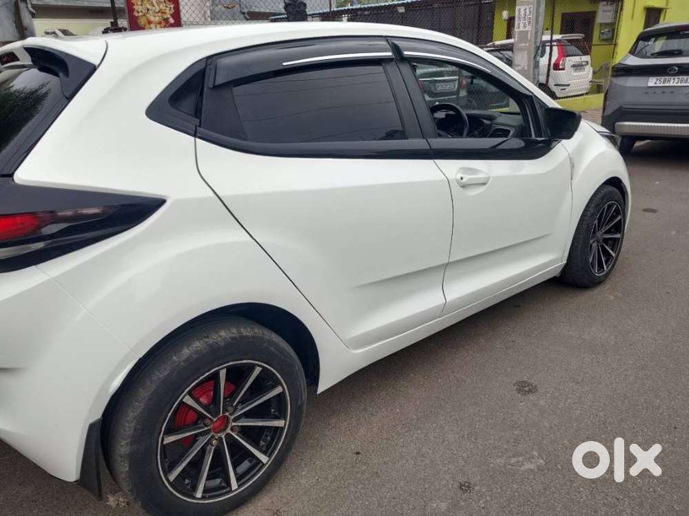Tata Altroz 1.5 Xe Diesel, 2022, Diesel