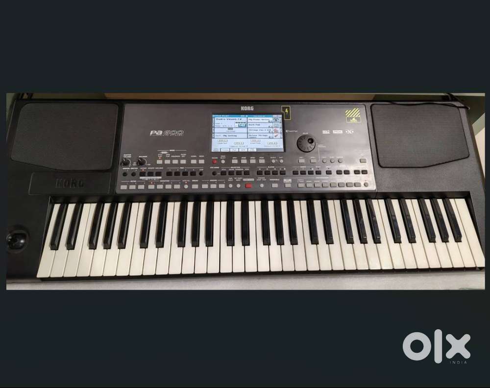 KORG PA600