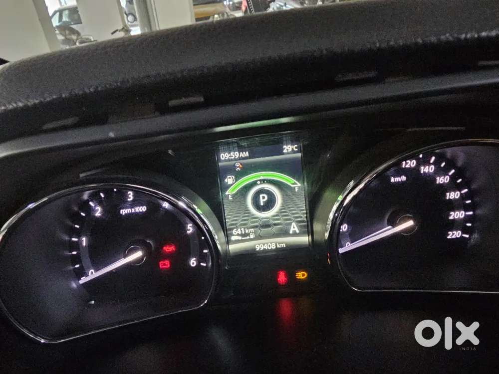 Excellent Tata Hexa Xta 2017 Diesel 99400 Km Driven