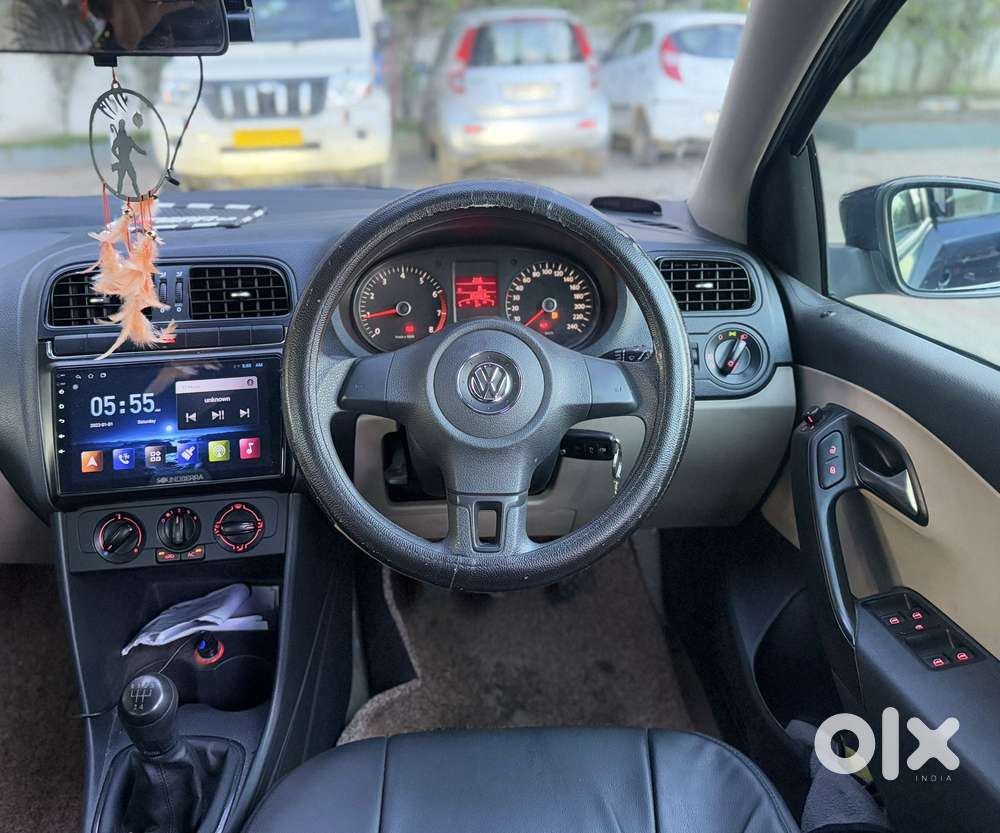 Volkswagen Polo Petrol Highline 1.2l, 2013, Petrol