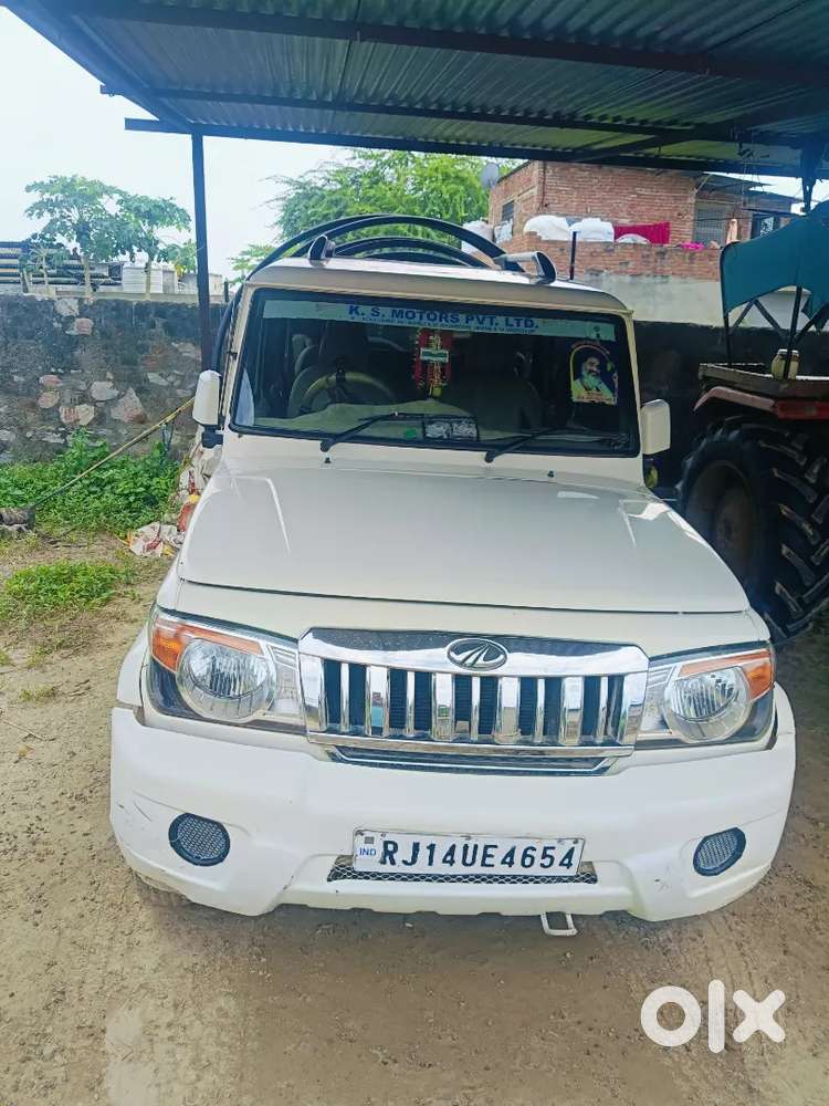Mahindra Bolero Neo 2015