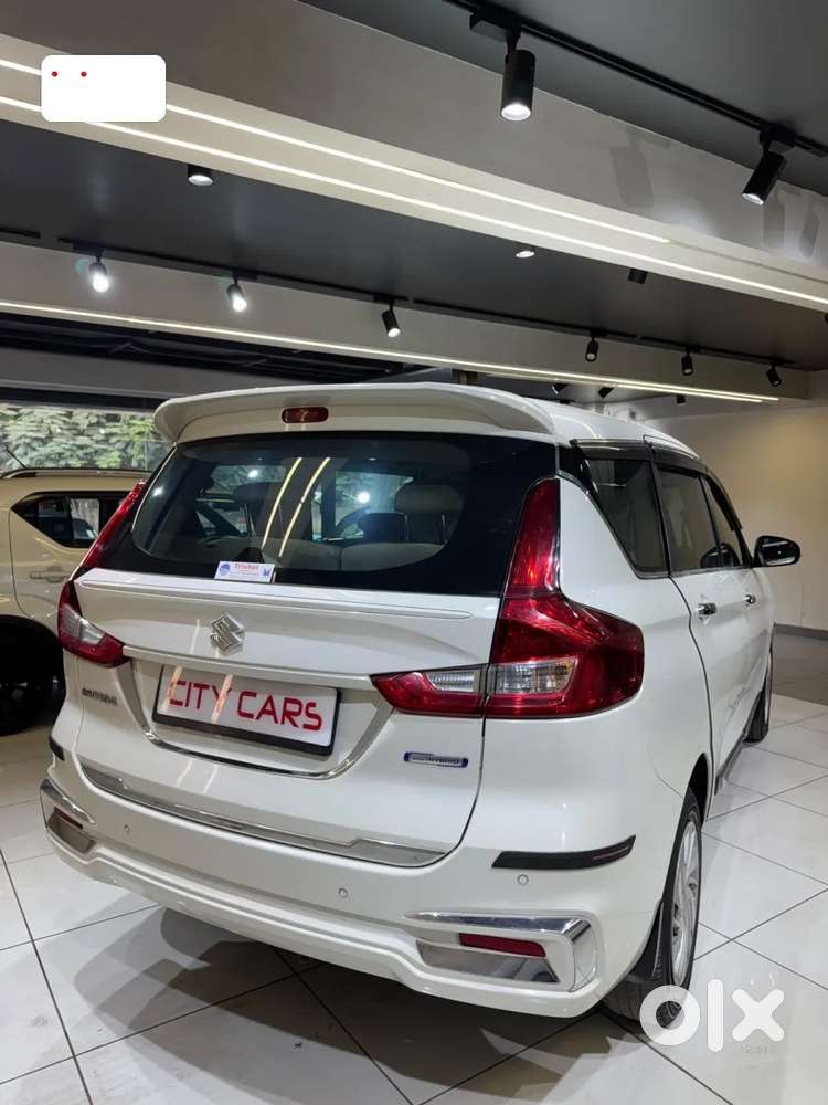 Maruti Suzuki Ertiga Vxi At, 2022, Petrol