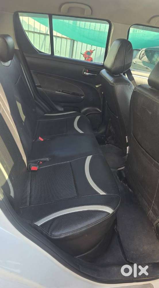 Maruti Suzuki Swift Vxi + Manual, 2017, Petrol