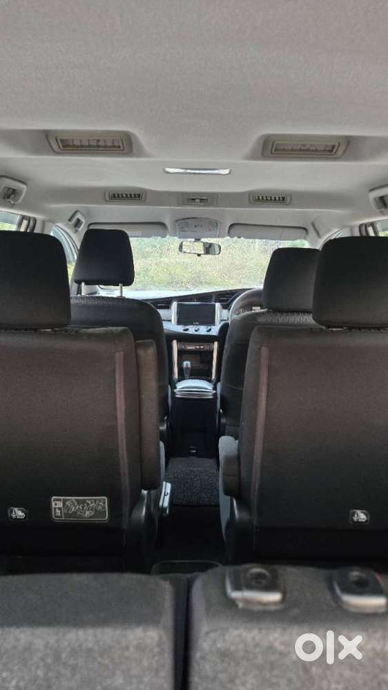 Toyota Innova Crysta 2.8 Gx Automatic 7 Str, 2017, Diesel