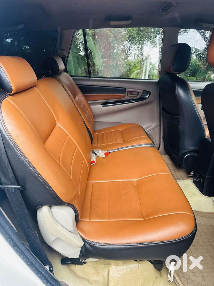 Toyota Innova 2.5 Gx 7 Str Bs-iii, 2015, Diesel