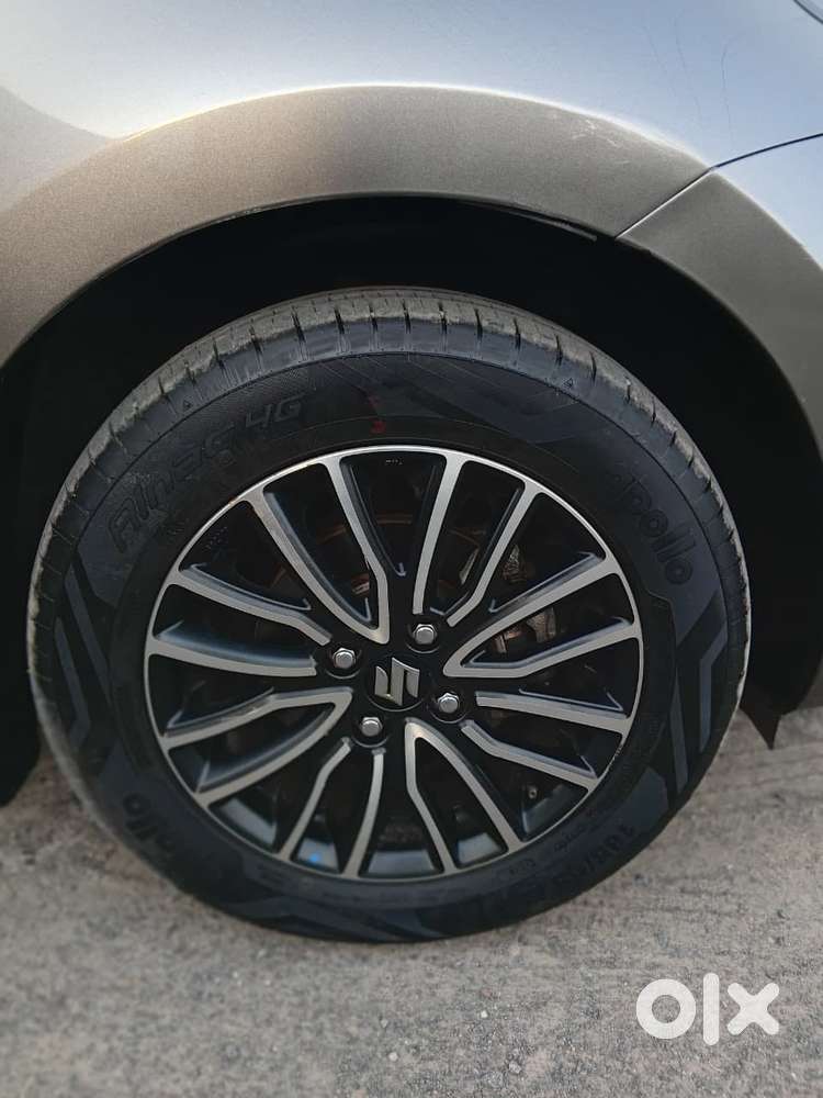 Maruti Suzuki Swift Dzire Zxi + Amt, 2022, Petrol