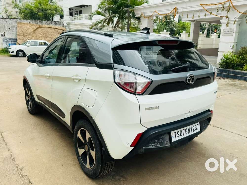 Tata Nexon 1.2 Revotron Xza Plus Dualtone, 2018, Diesel